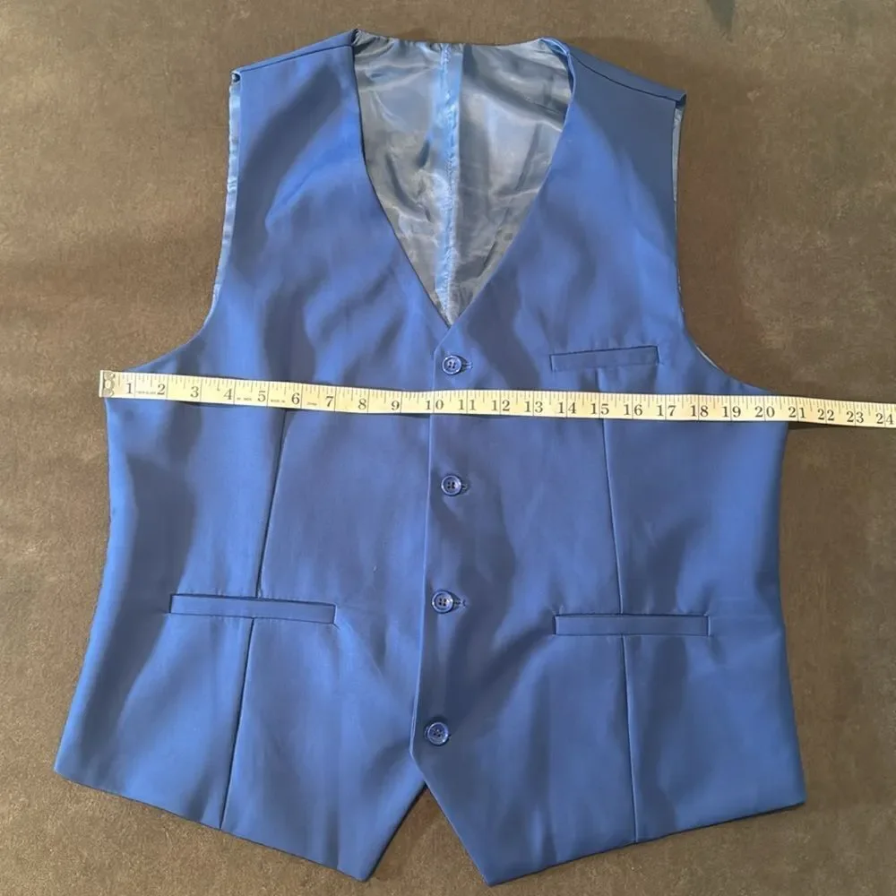 Men’s Mogu Blue 3 Piece Suit TwoButton Notched Lapel Size 40 Jacket 36 Pants NWT